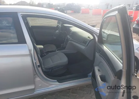 2018 Hyundai Elantra Sel z USA, uszkodzony, nr VIN 5NPD84LF8JH300231